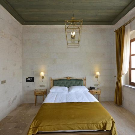 Evanthia Cave Suites Ürgüp Oda fotoğraf