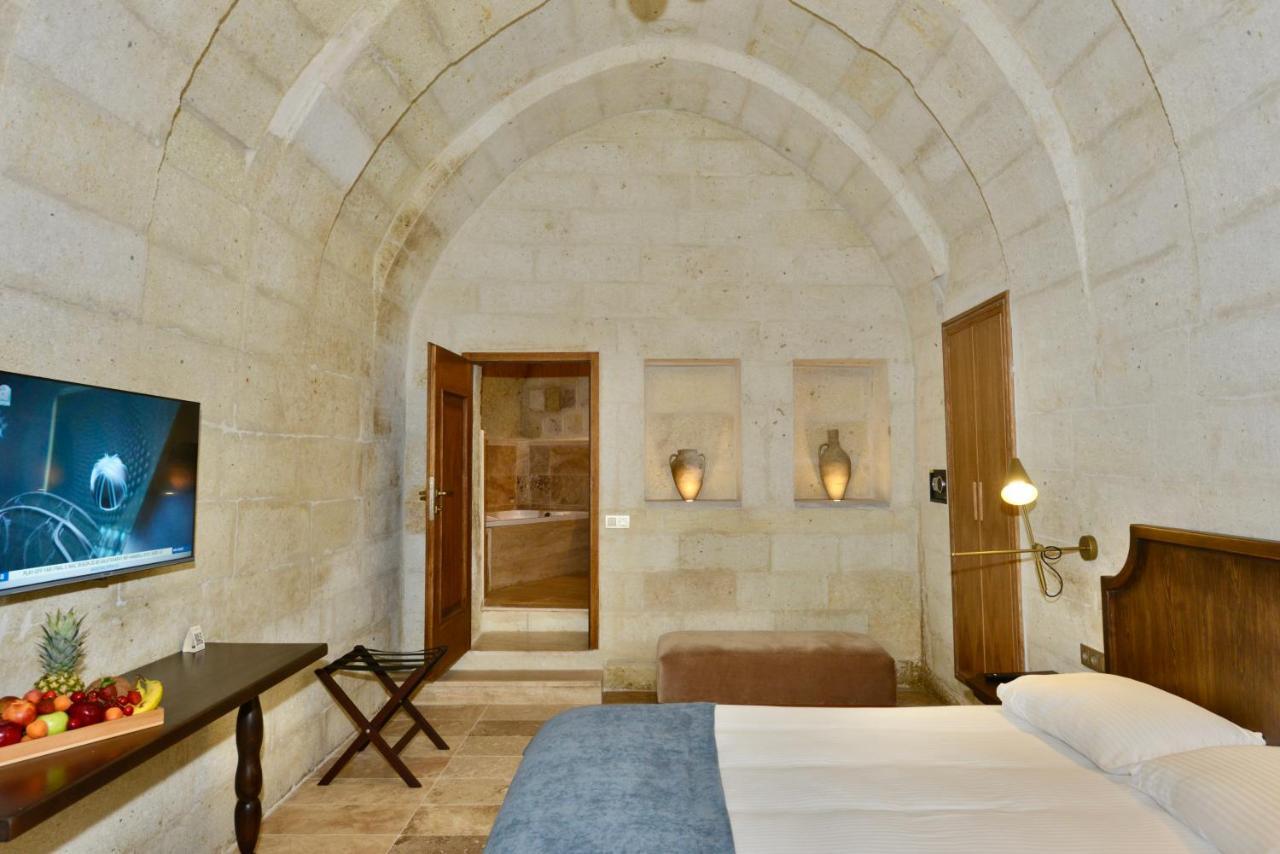 Evanthia Cave Suites Ürgüp Dış mekan fotoğraf