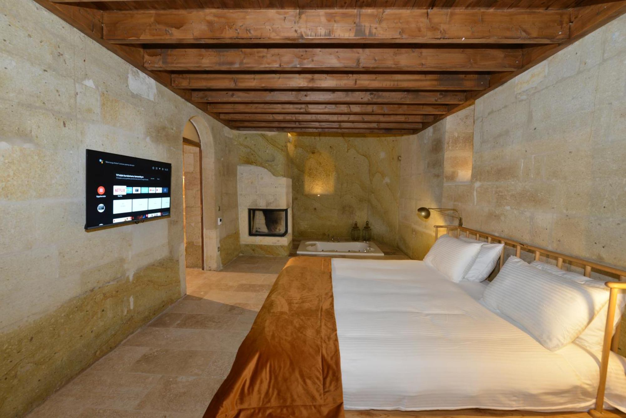 Evanthia Cave Suites Ürgüp Oda fotoğraf