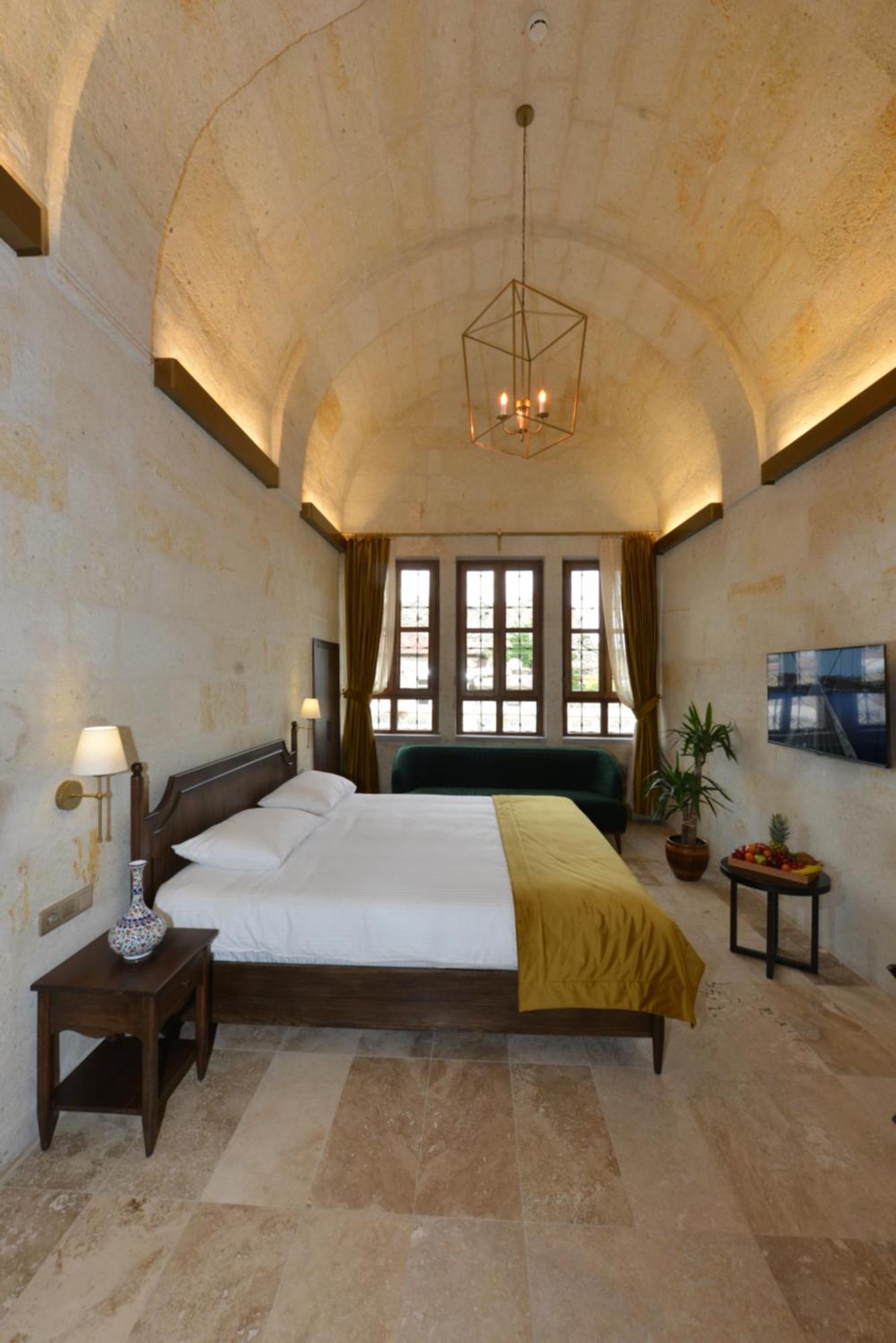 Evanthia Cave Suites Ürgüp Oda fotoğraf