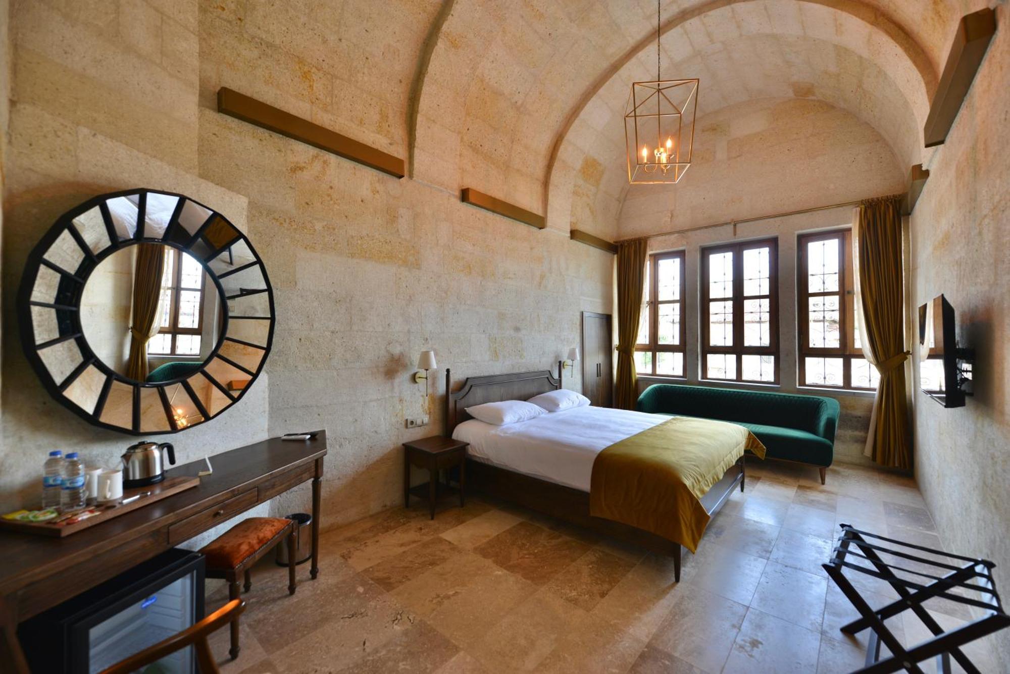 Evanthia Cave Suites Ürgüp Oda fotoğraf