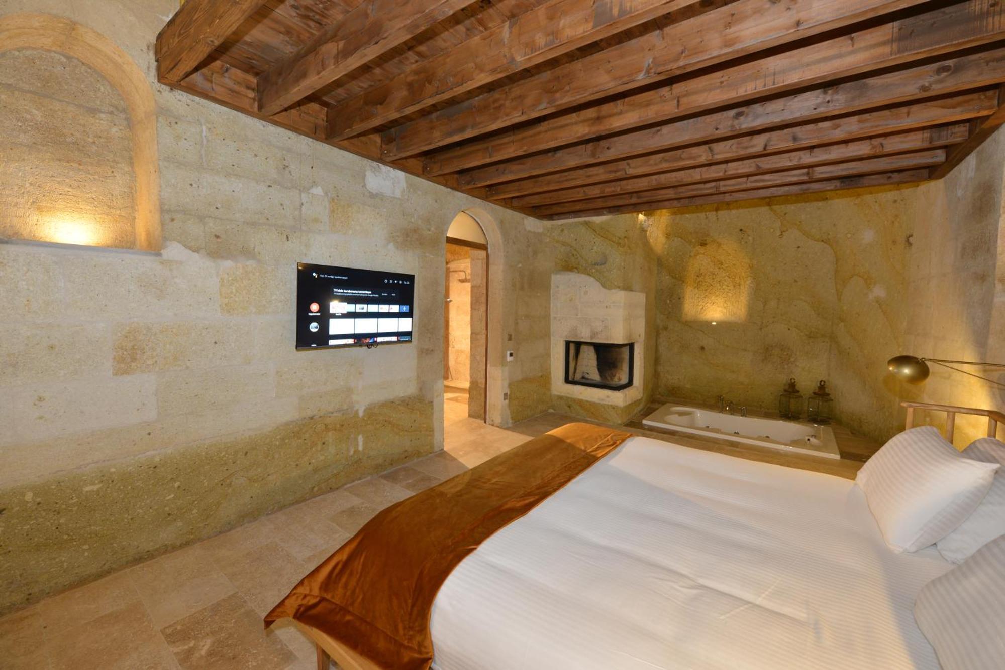 Evanthia Cave Suites Ürgüp Oda fotoğraf